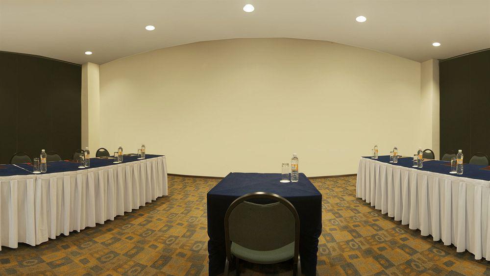 Fiesta Inn Insurgentes Sur Città del Messico Esterno foto